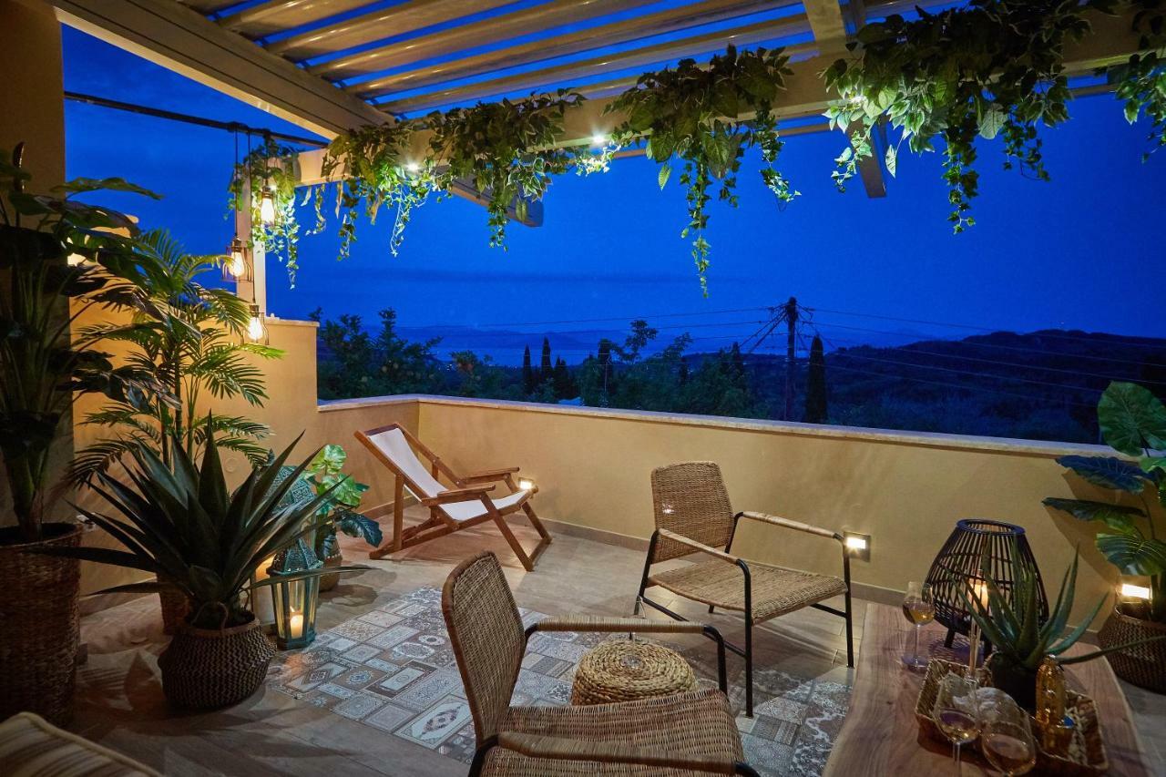 Lianelia Luxury Village House Argyrades Exterior foto