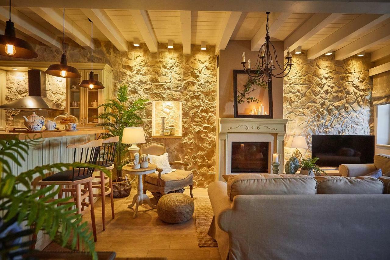 Lianelia Luxury Village House Argyrades Exterior foto